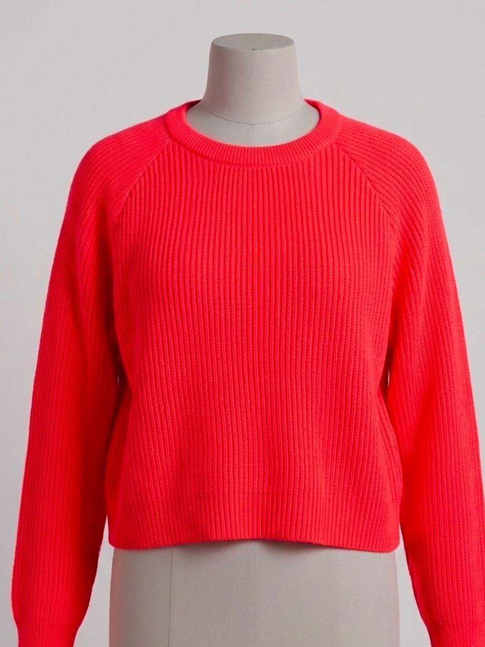 NWOT Zudio Neon Pink Ribbed Cropped Sweater Size Large